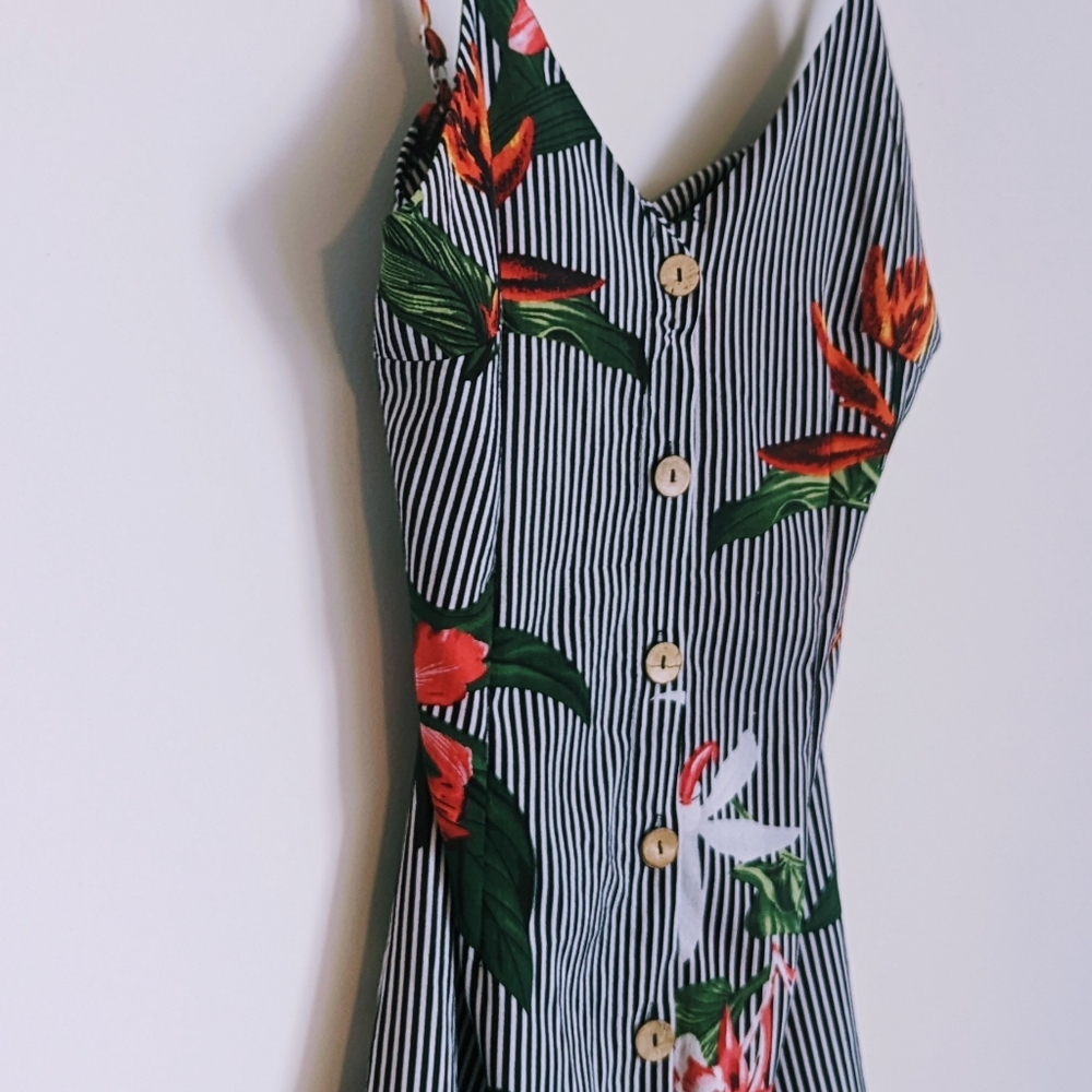 Button-Up Dress with Floral & Stripe Print - Picture 7 of 10